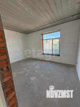 Дом 177м², 1-этажный, участок 8 сот.