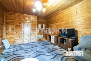 Дом 305м², 3-этажный, участок 7 сот.  