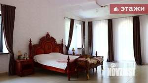 Дом 1148м², 3-этажный, участок 15 сот.  