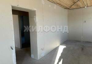Дом 71м&sup2;, 2-этажный, участок 10 сот.  