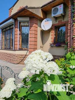 Коттедж 250м&sup2;, 2-этажный, участок 15 сот.  