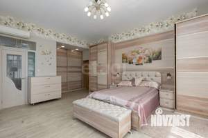 Дом 475м², 2-этажный, участок 631 сот.  