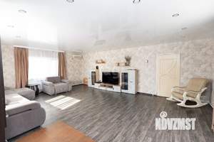 Дом 124м&sup2;, 1-этажный, участок 5 сот.  