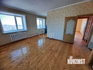 Дом 350м&sup2;, 3-этажный, участок 35 сот.  