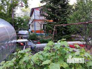 Дом 150м&sup2;, 2-этажный, участок 6 сот.  