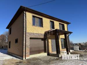Дом 180м&sup2;, 2-этажный, участок 7 сот.  