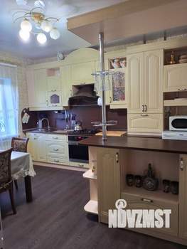 Дом 150м&sup2;, 2-этажный, участок 15 сот.  