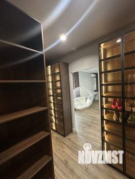 Коттедж 200м&sup2;, 2-этажный, участок 10 сот.  