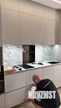 Коттедж 200м&sup2;, 2-этажный, участок 10 сот.  