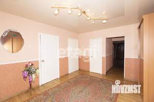 Дом 457м&sup2;, 3-этажный, участок 9 сот.  