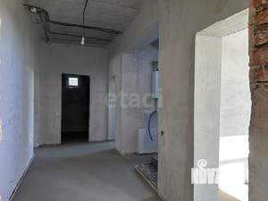 Дом 180м&sup2;, 2-этажный, участок 7 сот.  