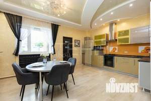 Дом 140м&sup2;, 1-этажный, участок 10 сот.  