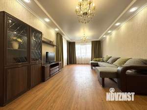 Коттедж 260м², 3-этажный, участок 15 сот.  