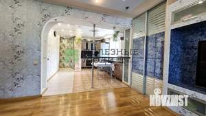 Дом 120м², 2-этажный, участок 6 сот.  