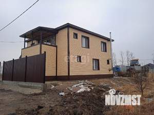 Дом 165м&sup2;, 2-этажный, участок 10 сот.  
