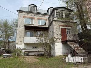 Дом 261м&sup2;, 2-этажный, участок 7 сот.  