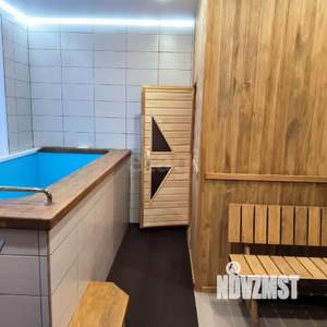 Дом 230м², 2-этажный, участок 11 сот.  