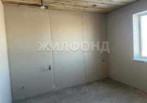 Дом 71м&sup2;, 2-этажный, участок 10 сот.  