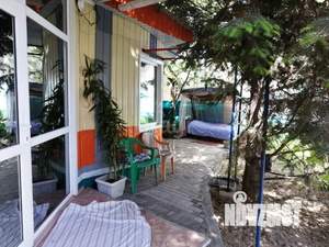 Дом 150м&sup2;, 2-этажный, участок 6 сот.  