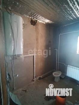 Дом 300м&sup2;, 2-этажный, участок 10 сот.  