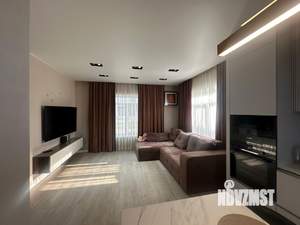 Коттедж 200м&sup2;, 2-этажный, участок 10 сот.  