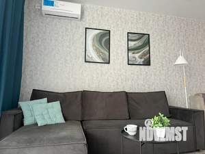 Студия квартира, посуточно, 30м2, 8/10 этаж