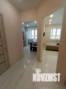 1-к квартира, посуточно, 40м2, 1/1 этаж