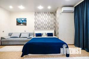 Студия квартира, посуточно, 30м2, 1/9 этаж