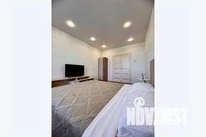 1-к квартира, посуточно, 42м2, 10/14 этаж