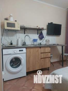 Студия квартира, посуточно, 18м2, 1/3 этаж