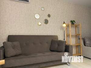 Студия квартира, посуточно, 30м2, 7/10 этаж