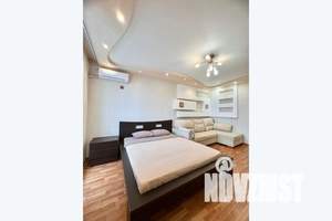 1-к квартира, посуточно, 42м2, 8/10 этаж