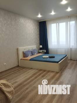 1-к квартира, посуточно, 42м2, 17/18 этаж