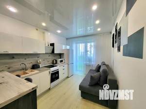 1-к квартира, посуточно, 35м2, 10/10 этаж