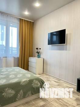 1-к квартира, посуточно, 40м2, 2/18 этаж