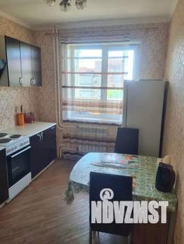 1-к квартира, посуточно, 40м2, 5/17 этаж