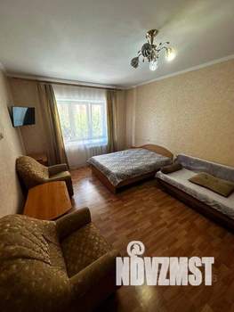 1-к квартира, посуточно, 53м2, 1/1 этаж