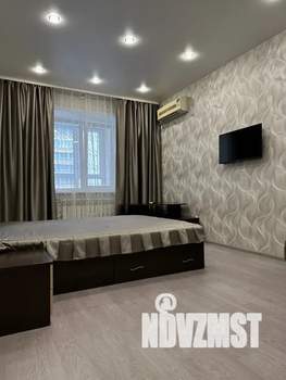 1-к квартира, посуточно, 42м2, 3/8 этаж