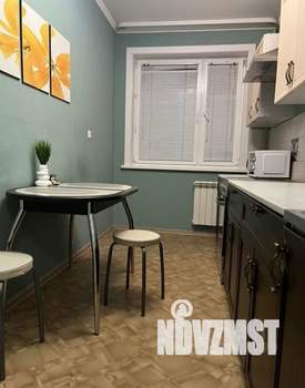 1-к квартира, посуточно, 37м2, 4/18 этаж