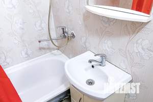 1-к квартира, посуточно, 18м2, 1/1 этаж