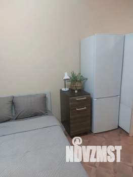 Студия квартира, посуточно, 18м2, 1/3 этаж