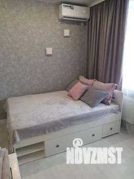 Студия квартира, посуточно, 20м2, 13/14 этаж