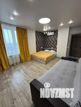 1-к квартира, посуточно, 42м2, 13/18 этаж