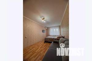 1-к квартира, посуточно, 40м2, 2/10 этаж