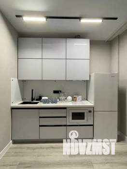 1-к квартира, посуточно, 35м2, 10/18 этаж