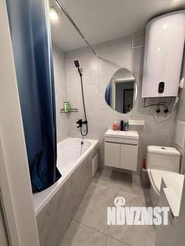 1-к квартира, посуточно, 40м2, 4/10 этаж