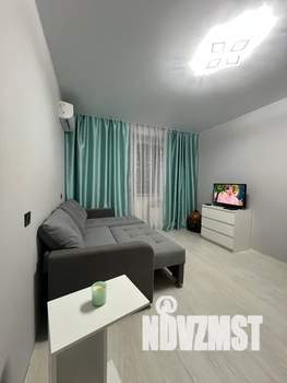 1-к квартира, посуточно, 40м2, 7/12 этаж