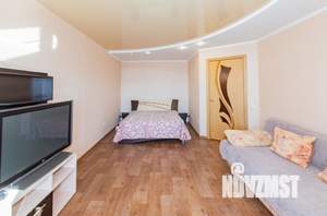 1-к квартира, посуточно, 50м2, 1/1 этаж