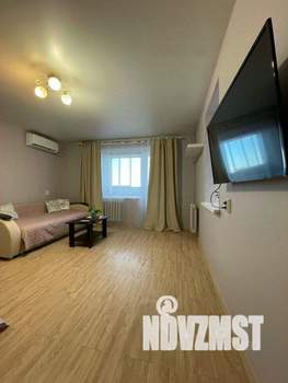 1-к квартира, посуточно, 43м2, 1/1 этаж