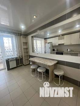 1-к квартира, посуточно, 35м2, 3/10 этаж